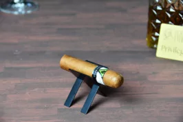 Vegueros Centrogordos Single Cuban Cigar