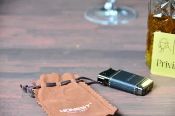 Honest Pipe lighter black