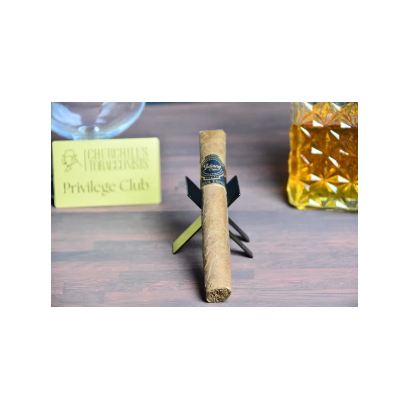 Juliany Maduro chisel Juliany Maduro chisel