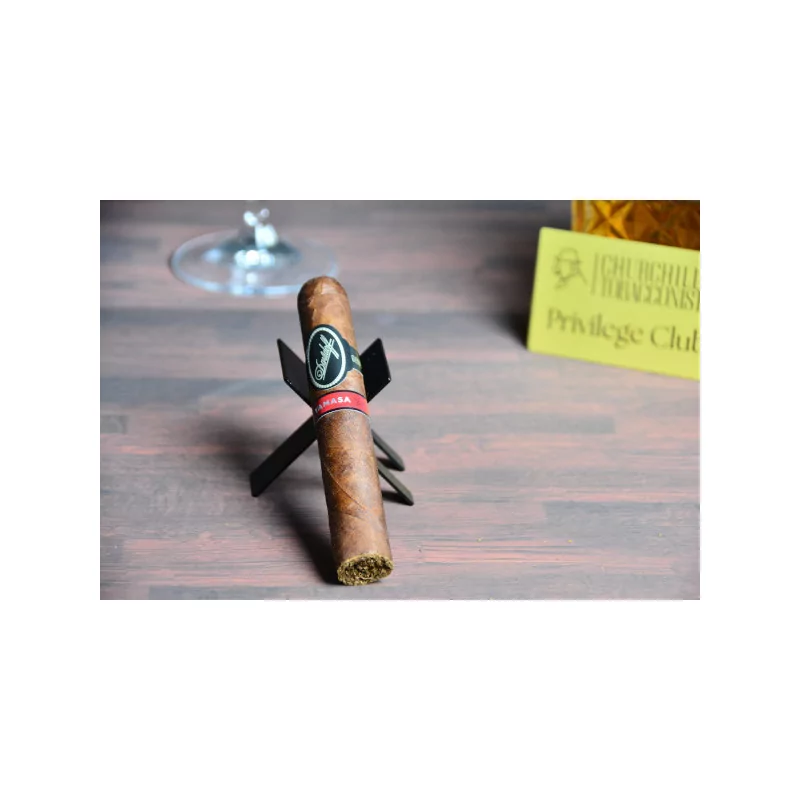 Davidoff Yamasa Robusto Single Cigar Davidoff Yamasa Robusto Single Cigar