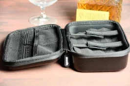 Mantis Carboncarry case