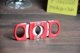 Mantis Cigarmaster cutter Ferrari red