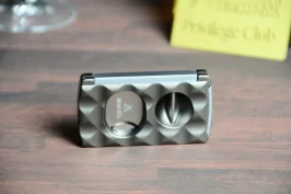 Mantis Universal Cutter faceted Gray