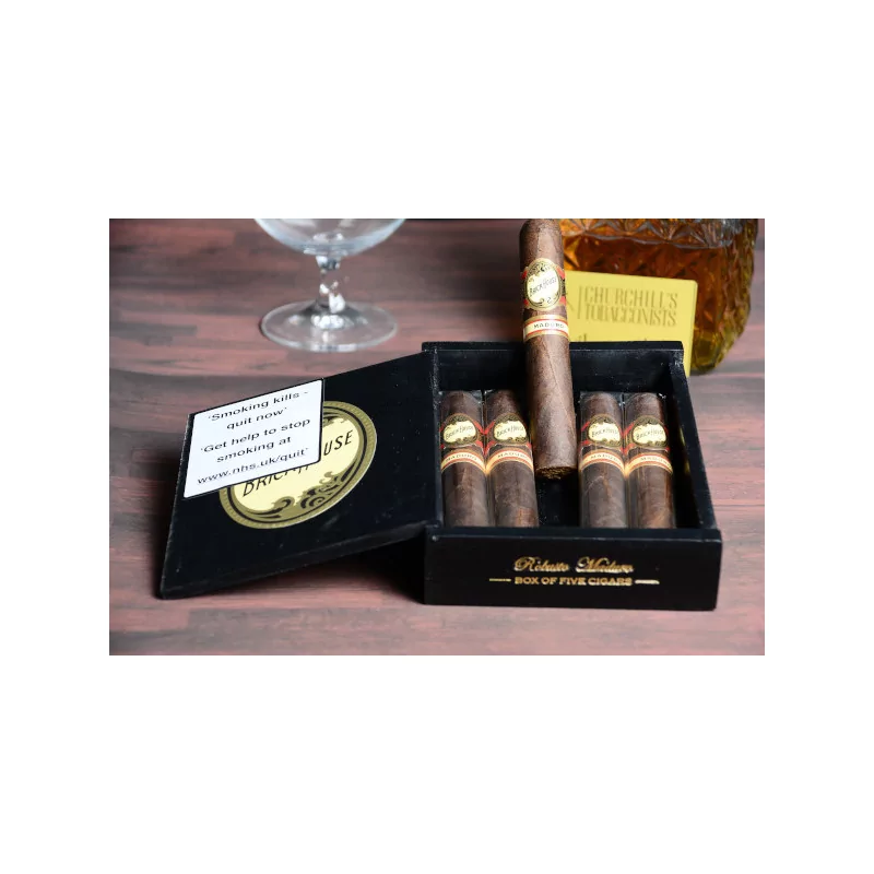 Brick House Robusto Double Maduro (Black) Brick House Robusto Double Maduro (Black)