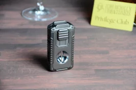 Mantis Omni Gunmetal lighter