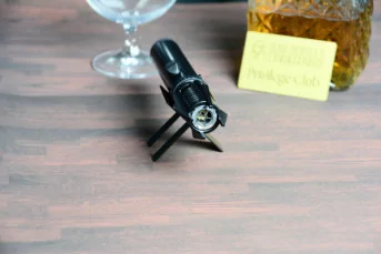 Injet flame lighter (Lightsaber red flame)