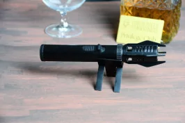 Injet flame lighter (Lightsaber red flame)