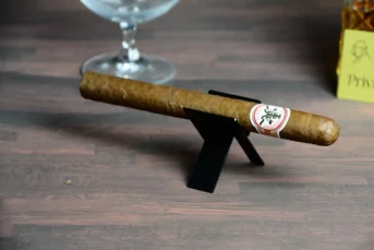 Hoyo de Monterrey Double coronas