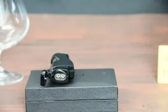 Honest Watson Black jet lighter