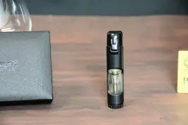 Honest Watson Black jet lighter