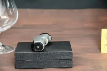 Honest Watson Silver jet lighter