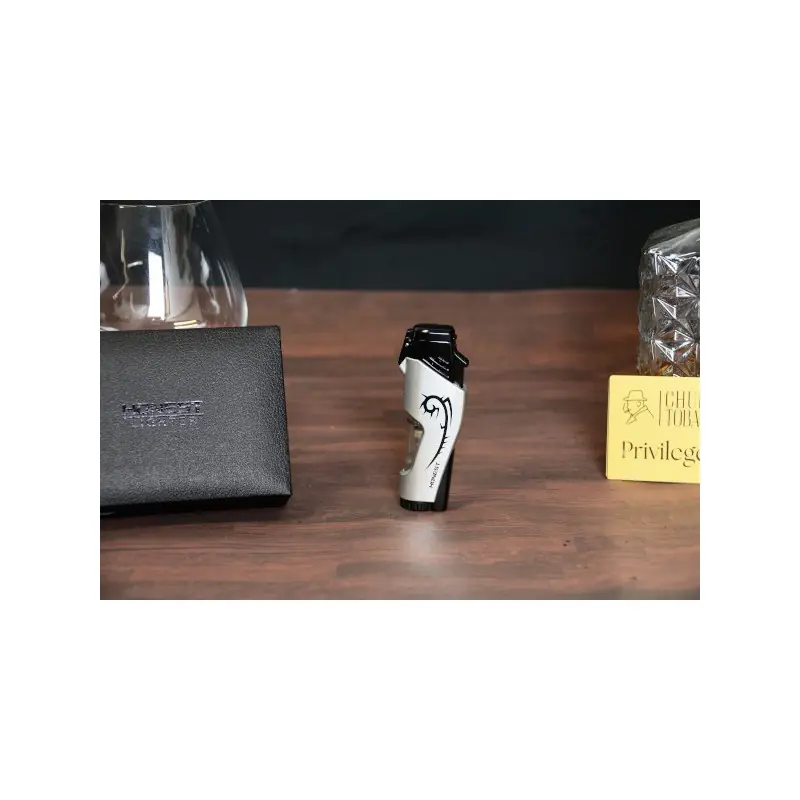 Honest Watson Silver jet lighter