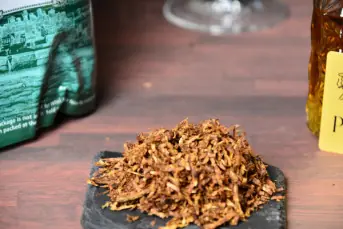 Gawith Hoggarth's Exclusive PR (plum & rum) 5G Sample