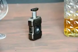 Honest V-Cut Cigar cutter