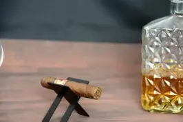 Leather Rose by Drew Estate