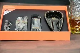 Hannicook Ashtray and cutter pack black