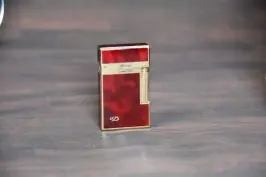 Luxury Single soft flame lighter red and gold