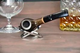 Jean Claude bent short Briar pipe