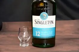 The singleton 12/ 70cl