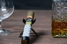 Las Villas By the book Toro (Rated 92 By cigar Journal)