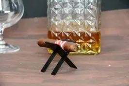 Zino half corona Honduras Pre-cut (tin x5)