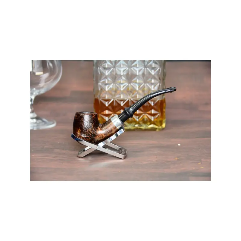 Churchill's bent apple rustic (briar)