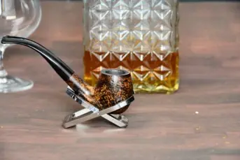 Churchill's classic pot bowl (Briar)