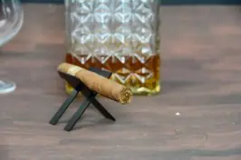 Por Larranaga petit Coronas