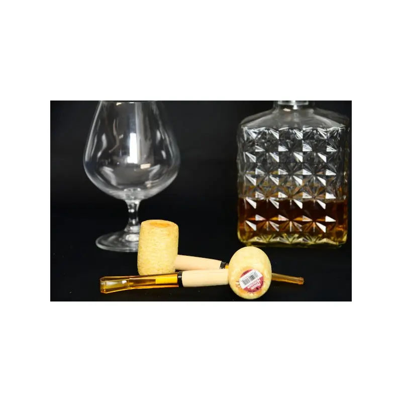 Missouri Meerschaum co. Corn Cob Pipes